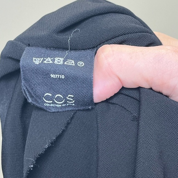 COS Raw Hem Ribbon Strap Crop Tank Medium Top - Picture 6 of 7